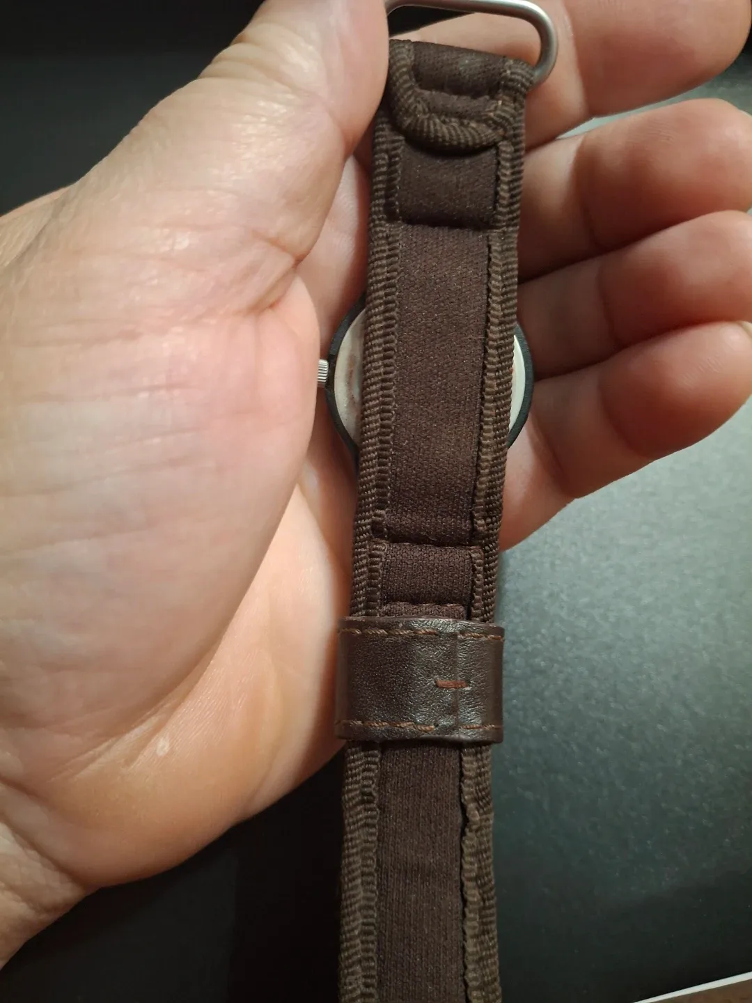 Roots Sport Watch with Compass image indicator(2)