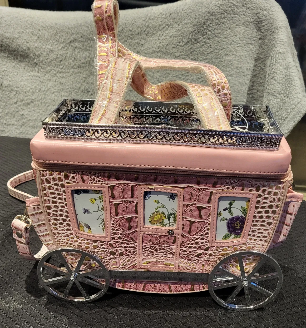 Stagecoach Handbag NEW