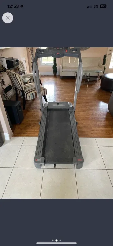 Treadmill - Great for home workouts! image indicator(4)