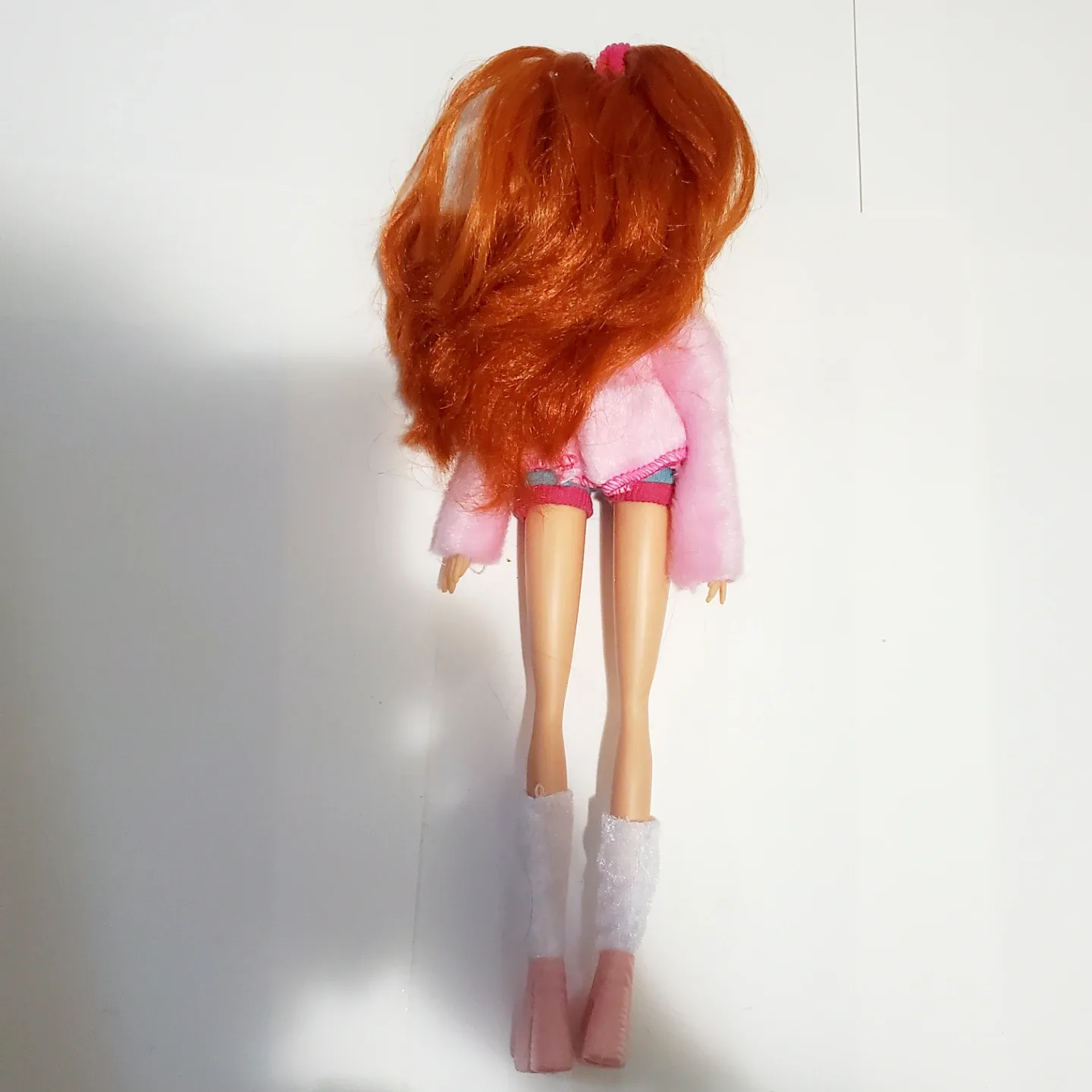 Winx Club Love and Pet Bloom Doll + Figure image indicator(2)