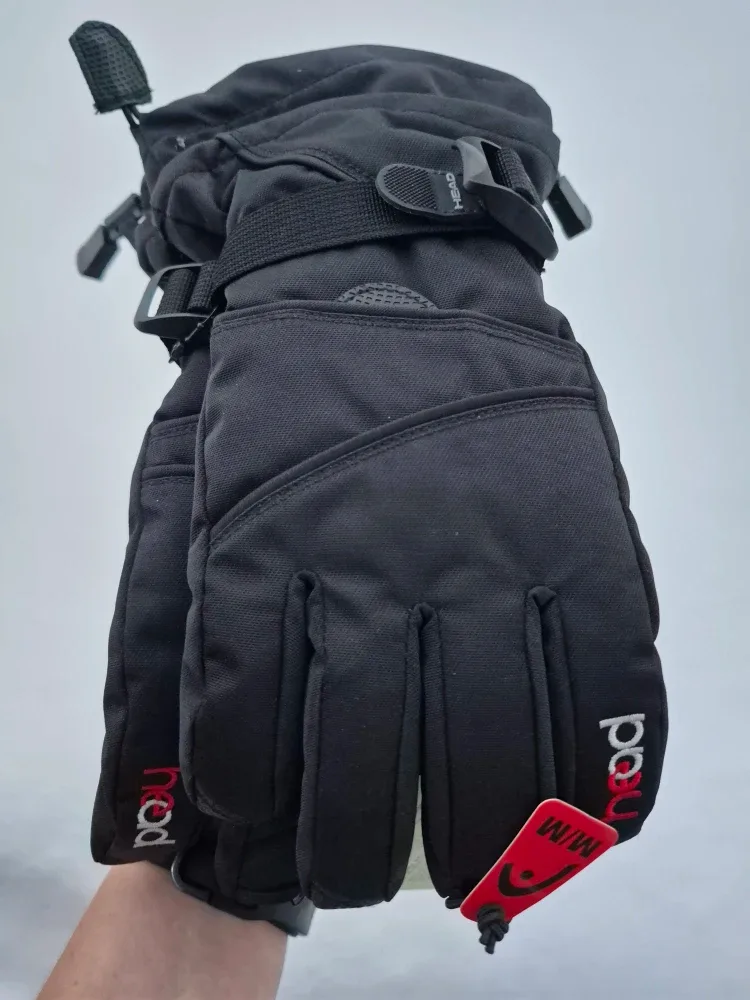 New kids medium sized gloves. Pick up in Kitchener, $20