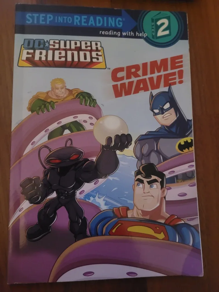 Kids' Books: Dora, DC Super Friends, Toy Story, Iron Man image indicator(5)