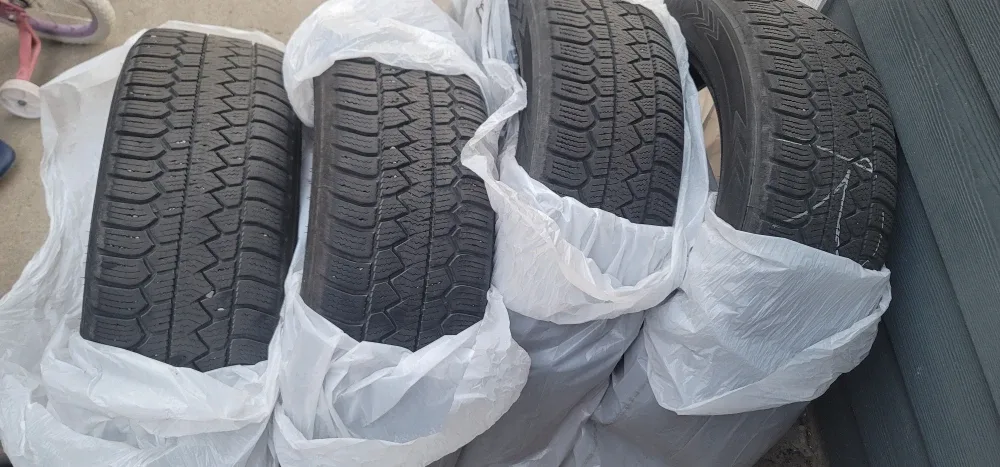 225 60 18 Eagle Enforcer All Weather Tires - Set of 4