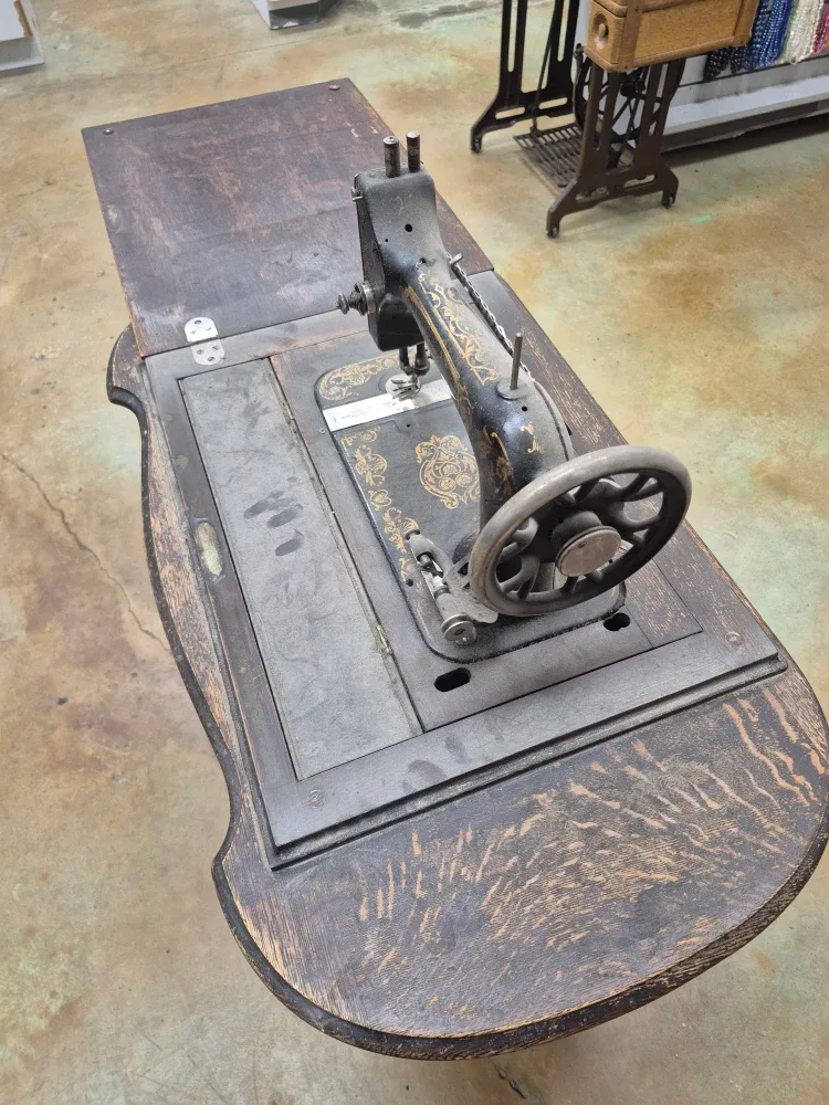 Antique Sewing Machine Table image indicator(8)