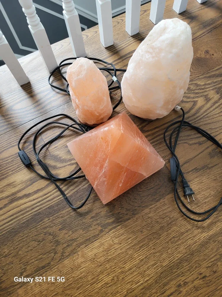 Himalayan Salt Lamps image indicator(2)
