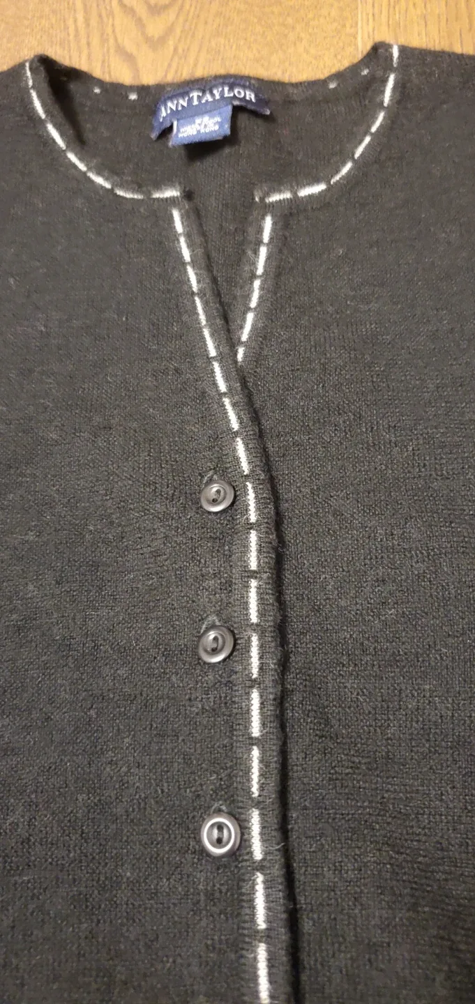 ANN TAYLOR Cardigan Sweater image indicator(4)