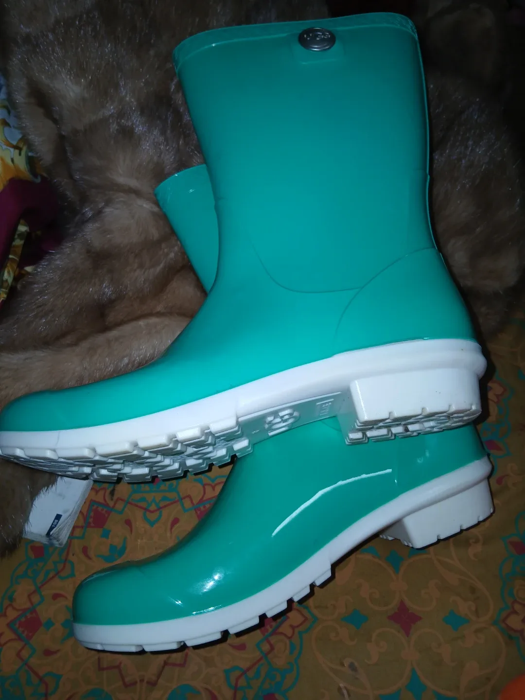UGG Rain Boots - Women's Size 8