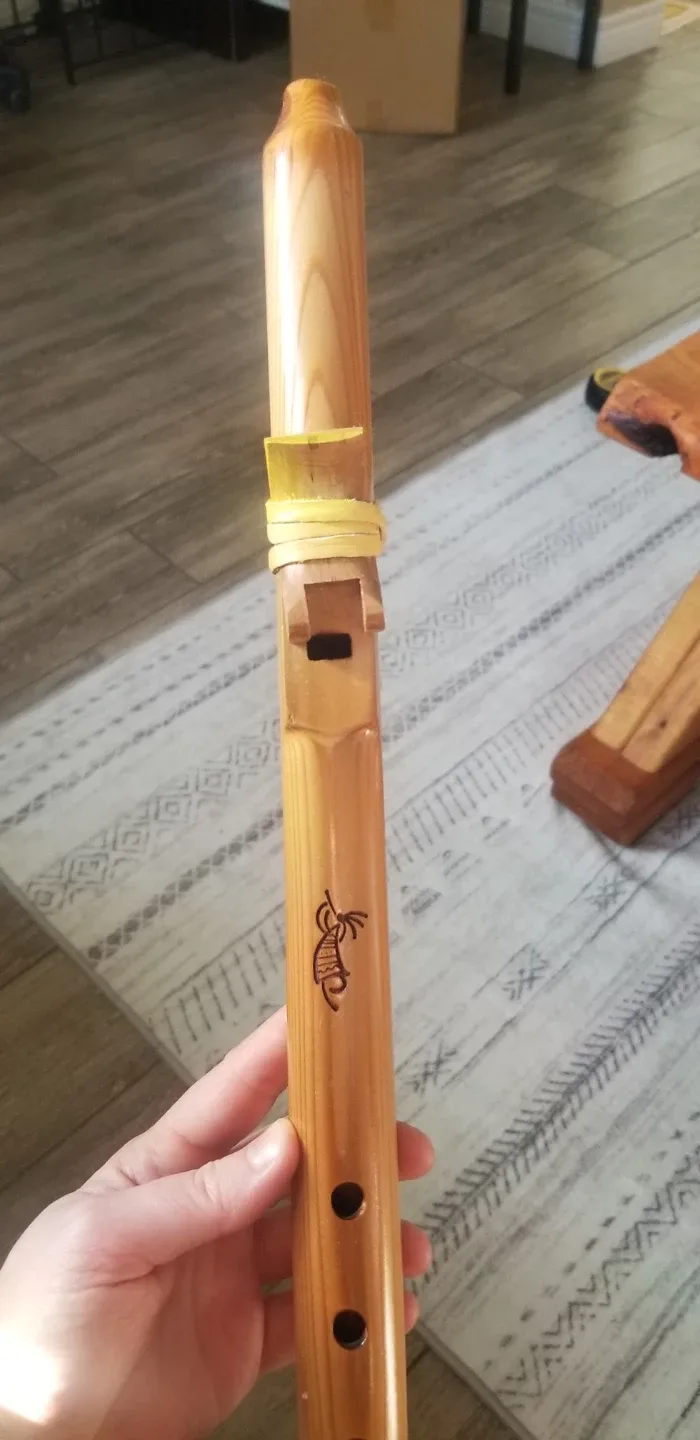 Native American Style Flute - Key of E image indicator(3)