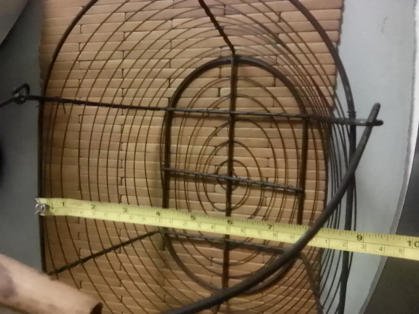 Vintage Wire Egg Basket with Wooden Handles 🥕 image indicator(3)