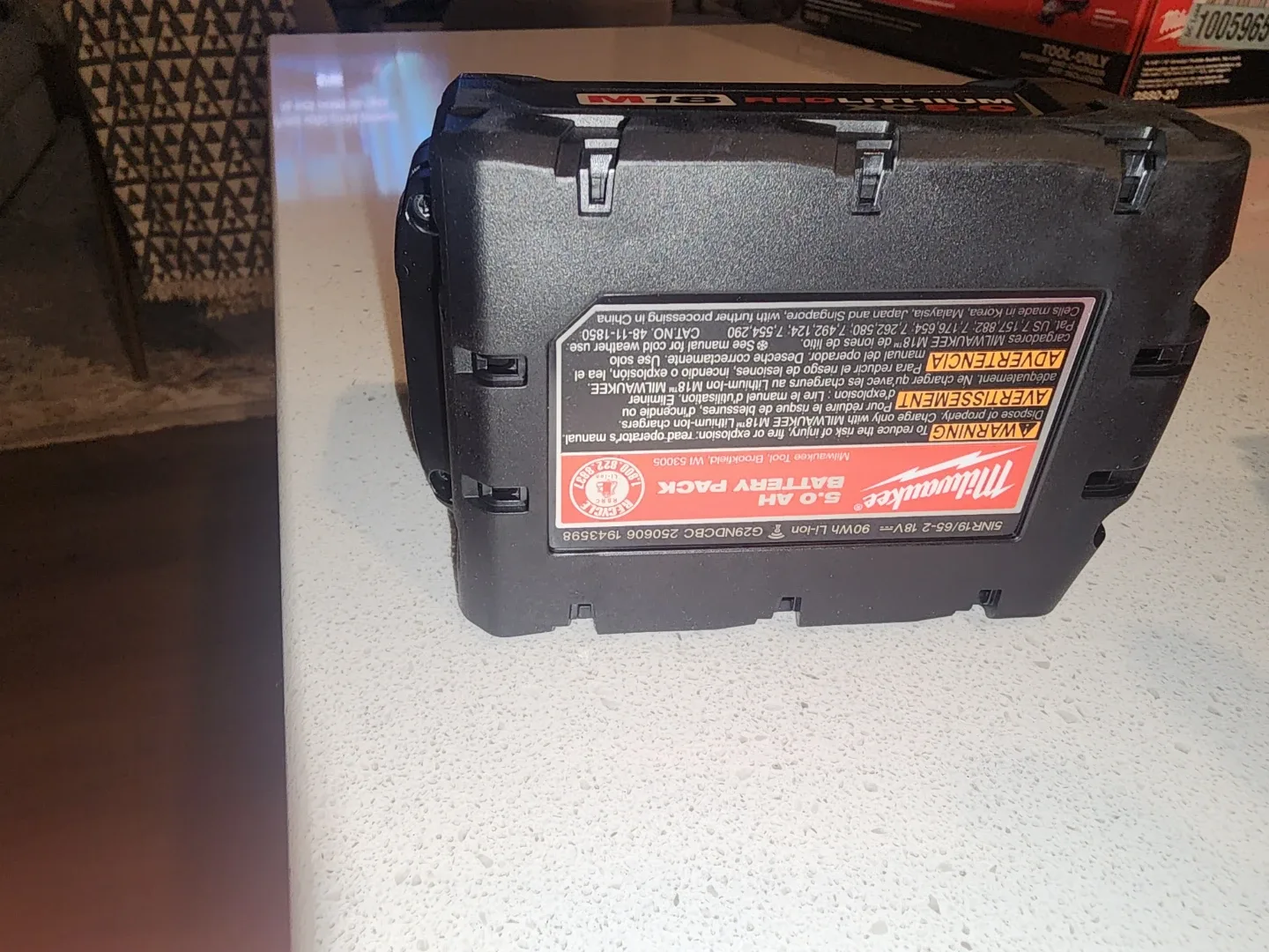 Milwaukee M18 Battery & Charger image indicator(2)
