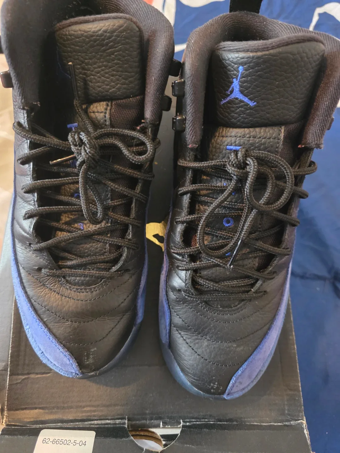 Air Jordan 12 Retro GS Black/Royal 7Y image indicator(2)