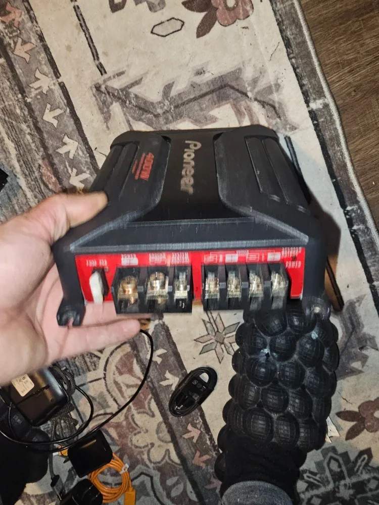 Pioneer 400W Max Amplifier image indicator(3)