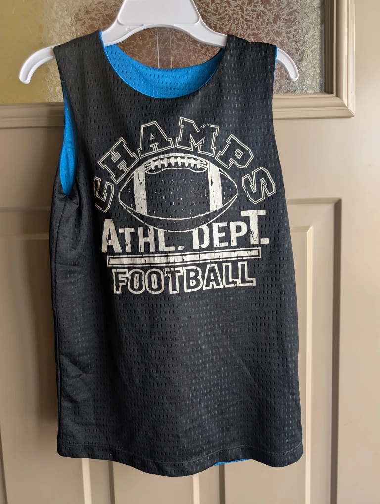 Boys sz 7 short set