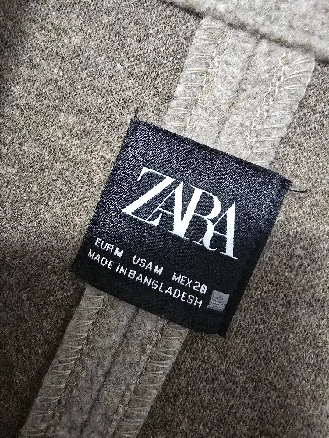 Joie Vest & Zara Coat image indicator(2)