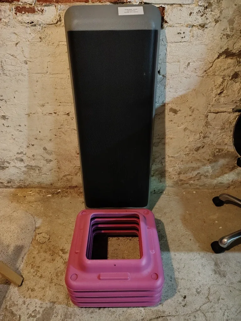 Quality Aerobic Stepper Adjustable 3 Level * Like New!* image indicator(2)