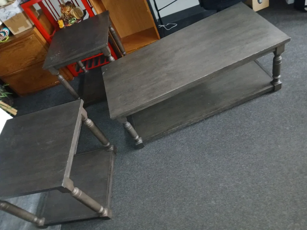Set of coffee table and 2 side tables