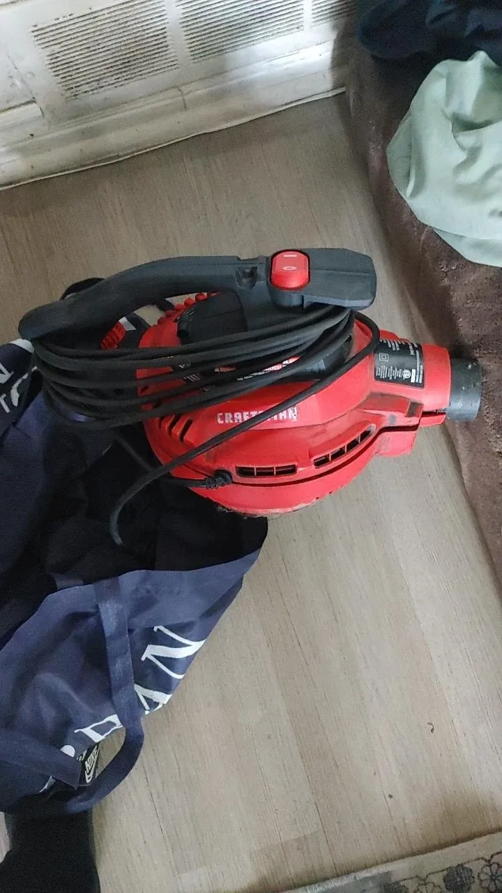 Craftsman corded dry/wet vacuum thumbnail