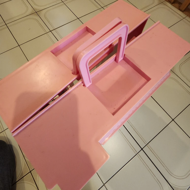 Barbie Pink & White Dollhouse - photo 5