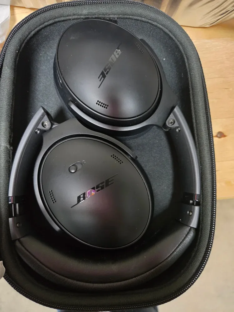 Bose QuietComfort 45 Headphones - Black