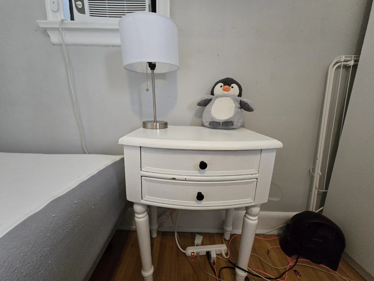 White 2-Drawer Nightstand