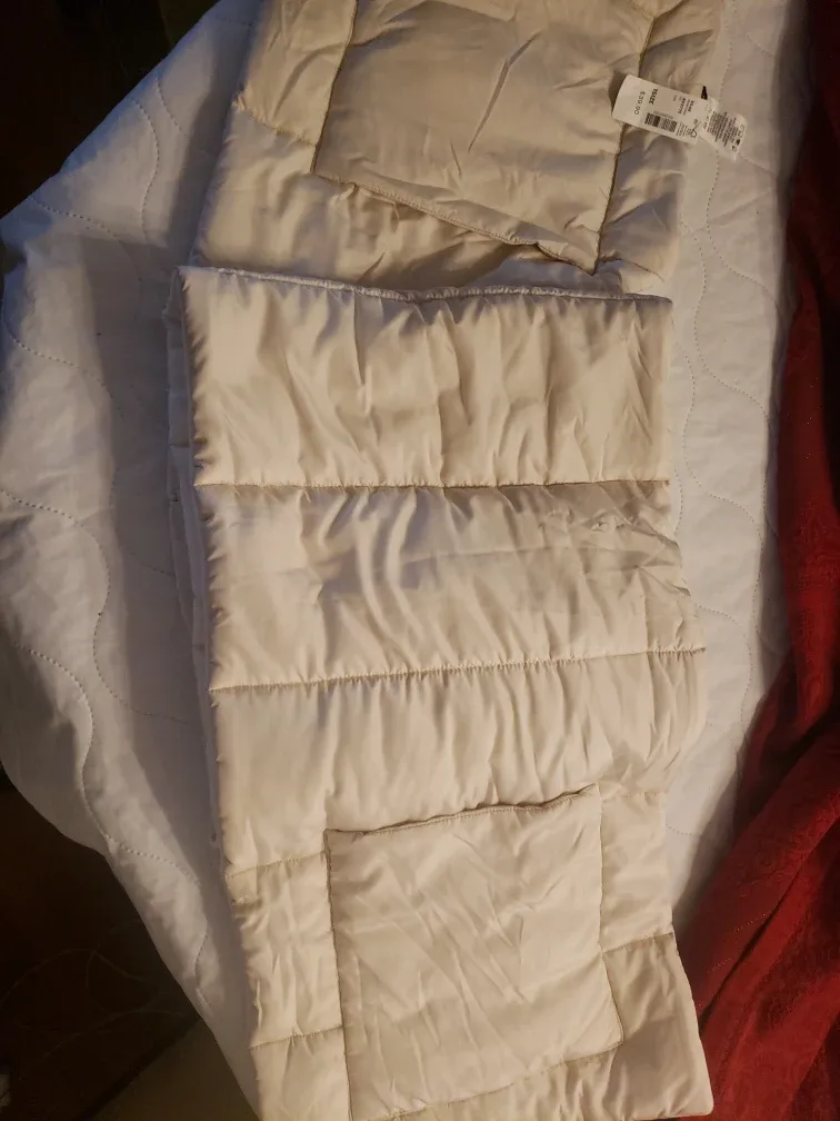 New Creamy White Padded Play Mat - One Size image indicator(2)