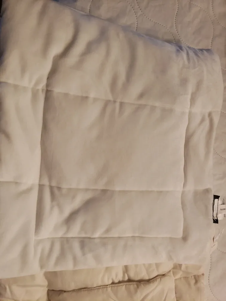 New Creamy White Padded Play Mat - One Size image indicator(3)