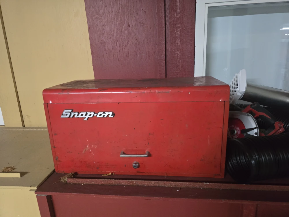 Snap-on GMTKBOXWT Tool Set in Metal Tool Chest - photo 2