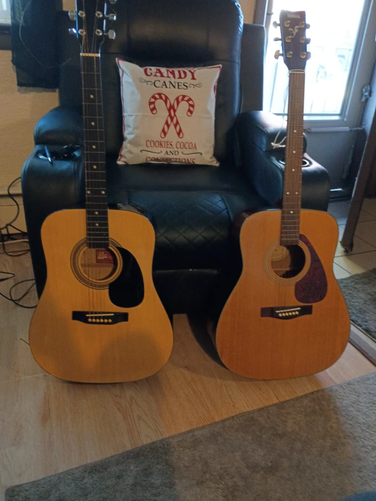 ,two  guitars  condition