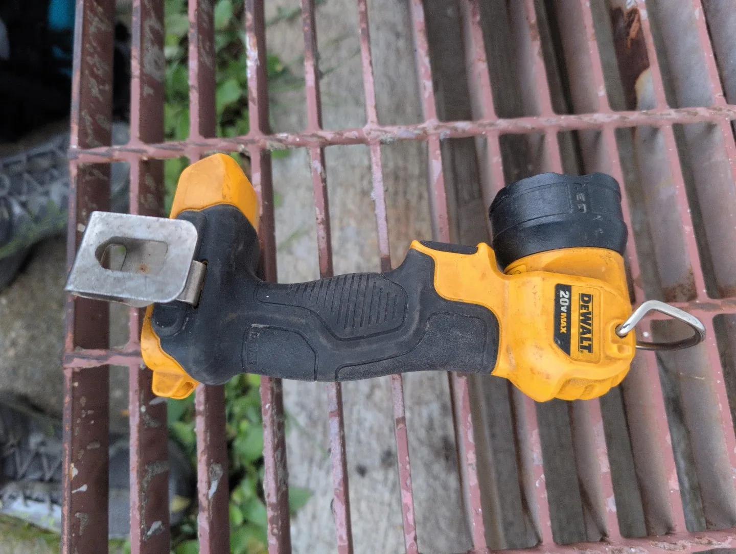 DeWalt DCL040 20V MAX Worklight