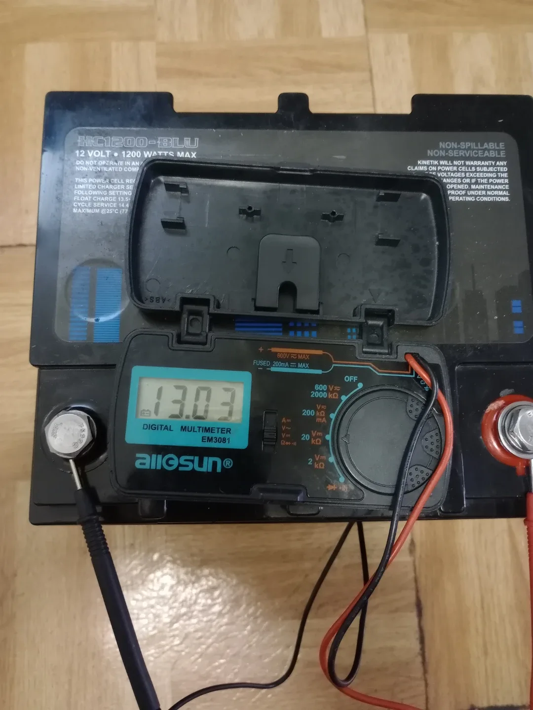 Kinetic HC1200-BLU Car Audio Battery image indicator(2)