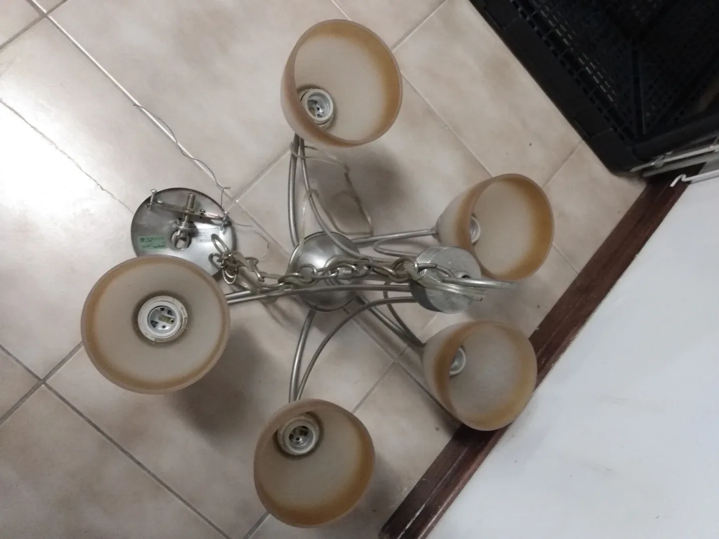 Chandelier with 5 Lights image indicator(3)