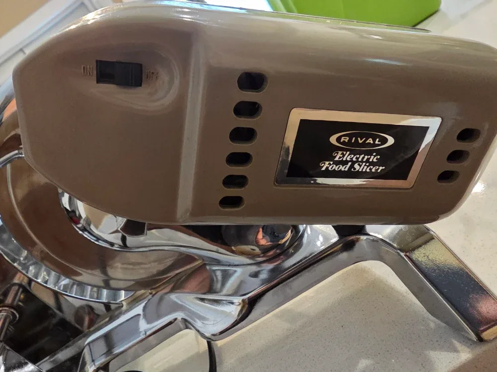 Rival Electric Food Slicer image indicator(4)