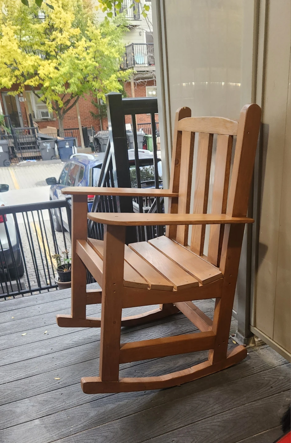 Wooden Rocking Chair