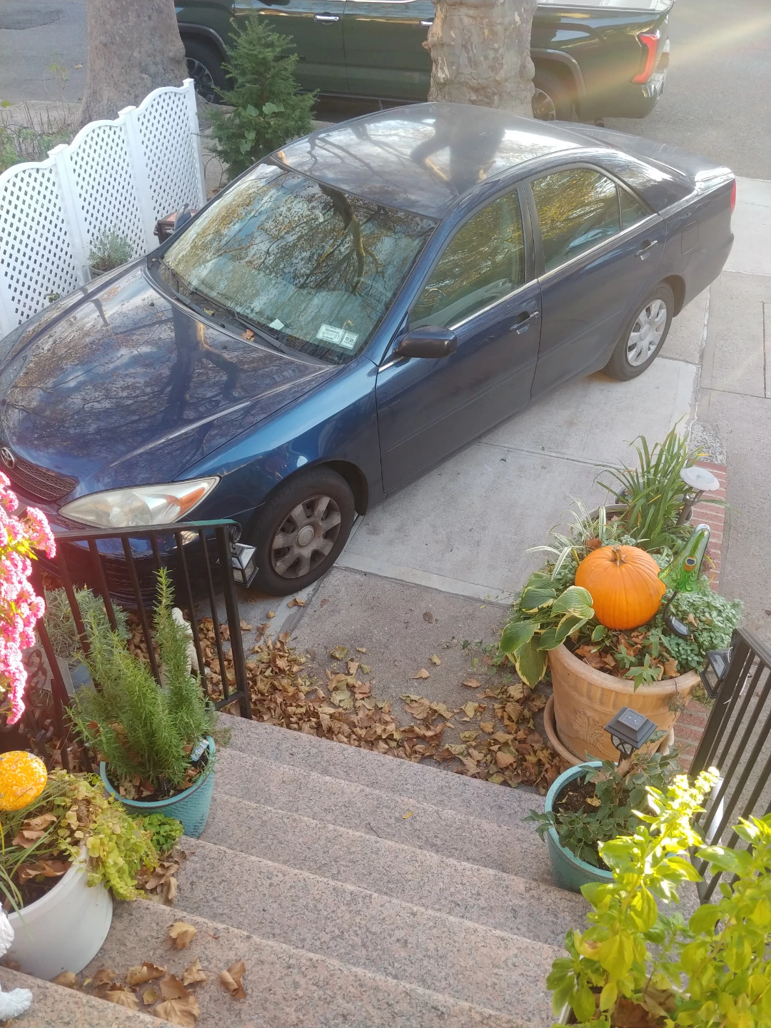 2004 Toyota Camry LE - Blue