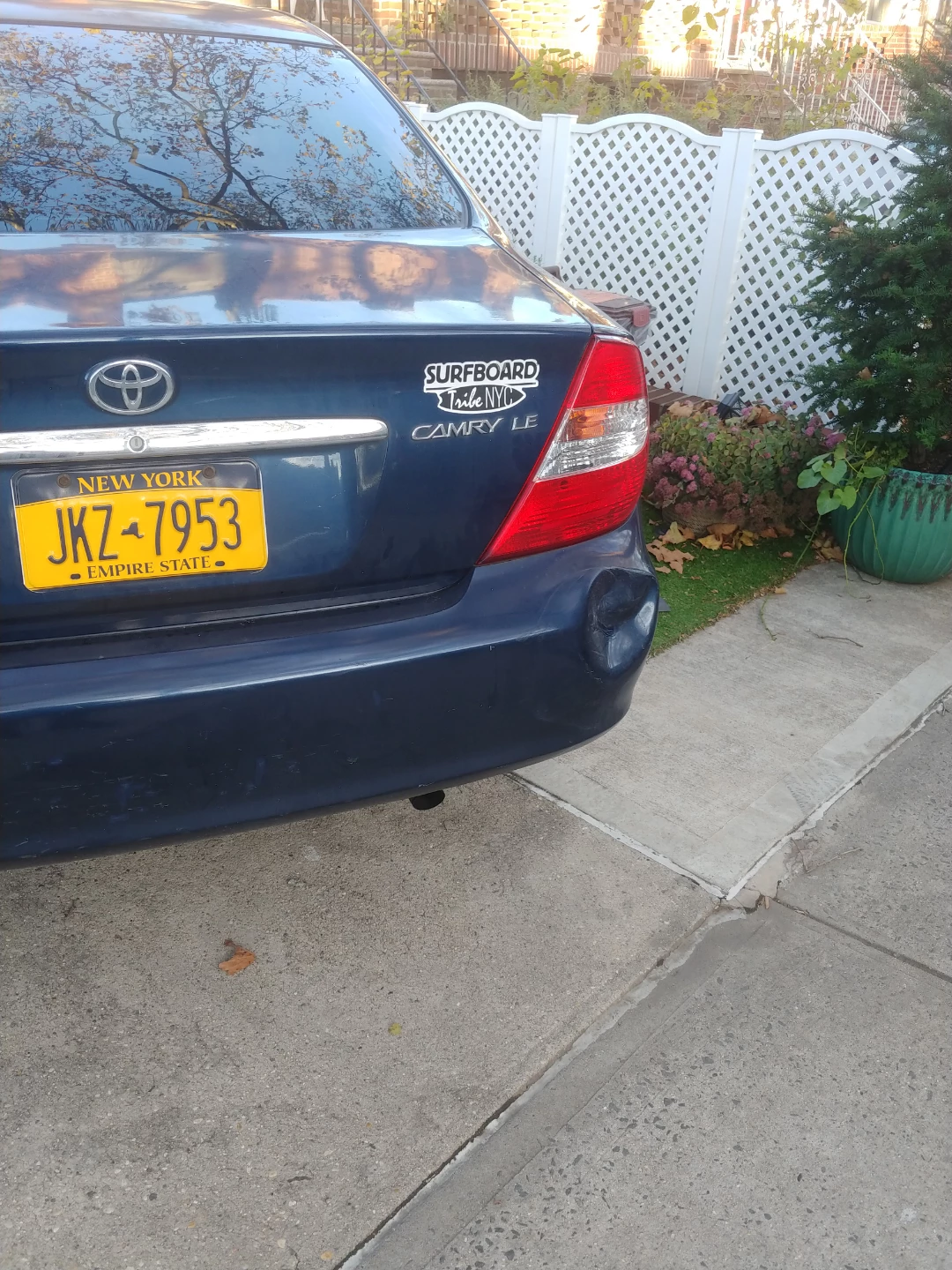 2004 Toyota Camry LE - Blue - photo 5
