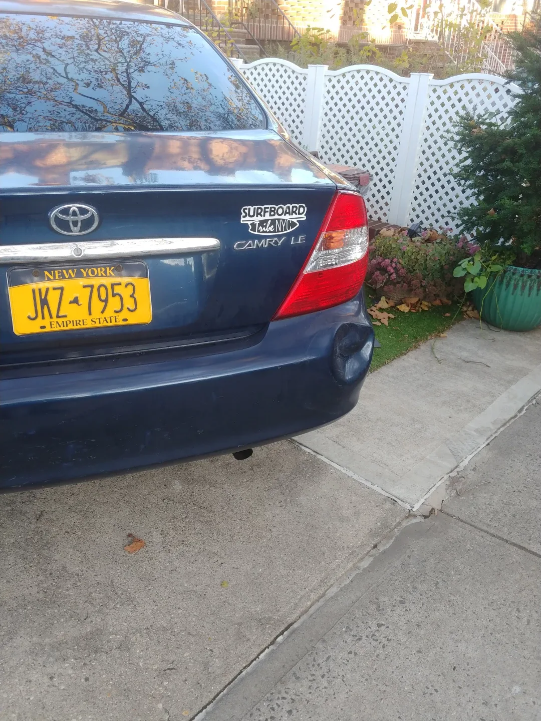 2004 Toyota Camry LE - Blue image indicator(5)