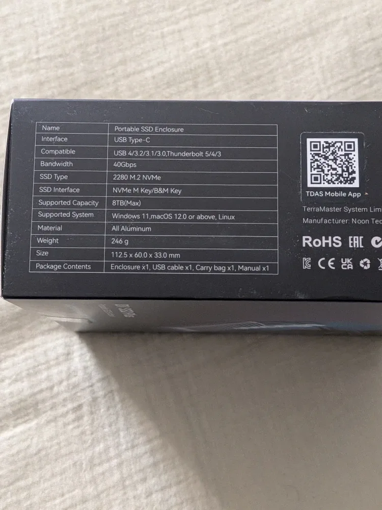 TerraMaster D1 SSD Plus Portable SSD Enclosure image indicator(2)