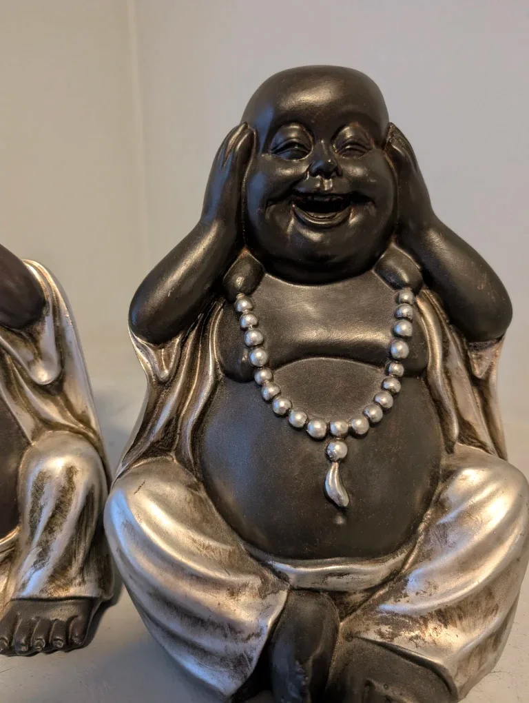 Three Wise Buddha Statues image indicator(3)