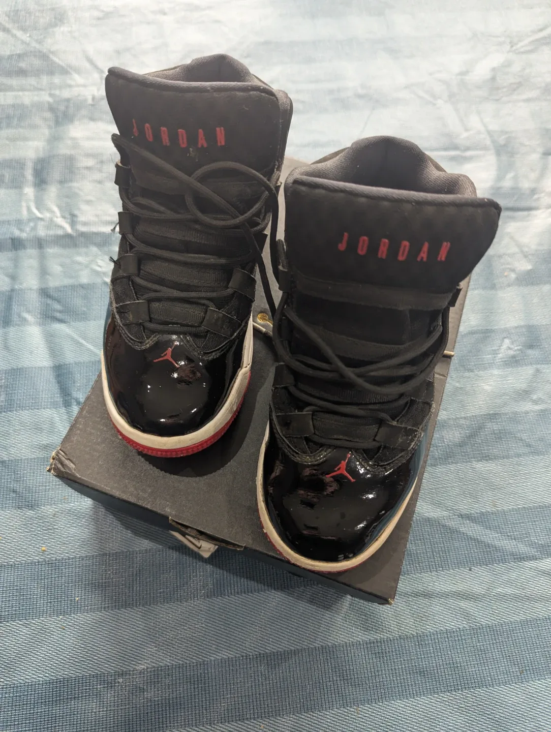 Jordan 11 Retro Little Flex TD Black/Red image indicator(2)