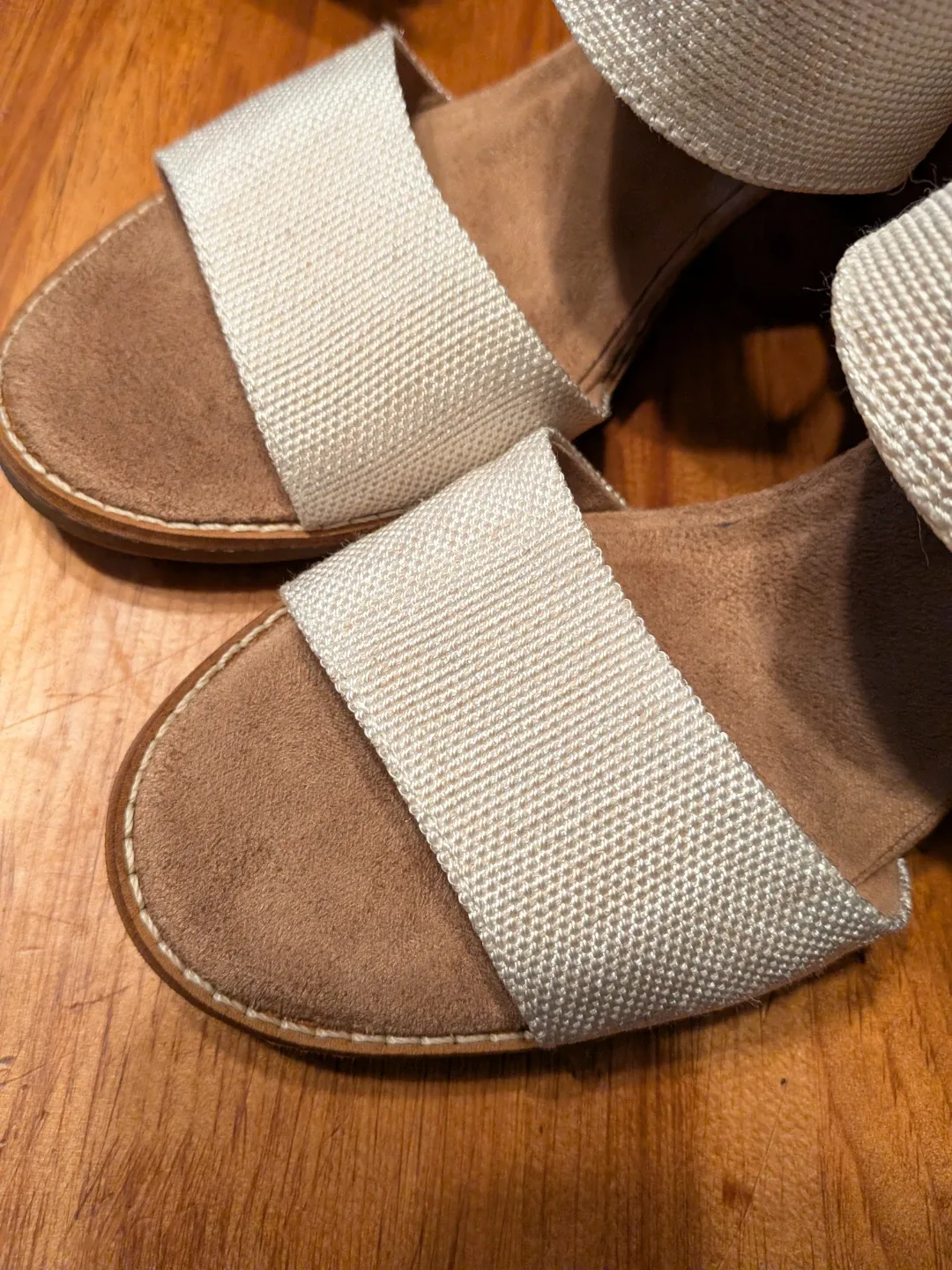 TOMS Women's Beige Heeled Sandals, Size 8 worn once image indicator(5)