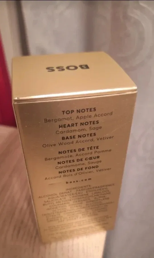 Hugo Boss Bottled Eau de Parfum 50ml image indicator(3)