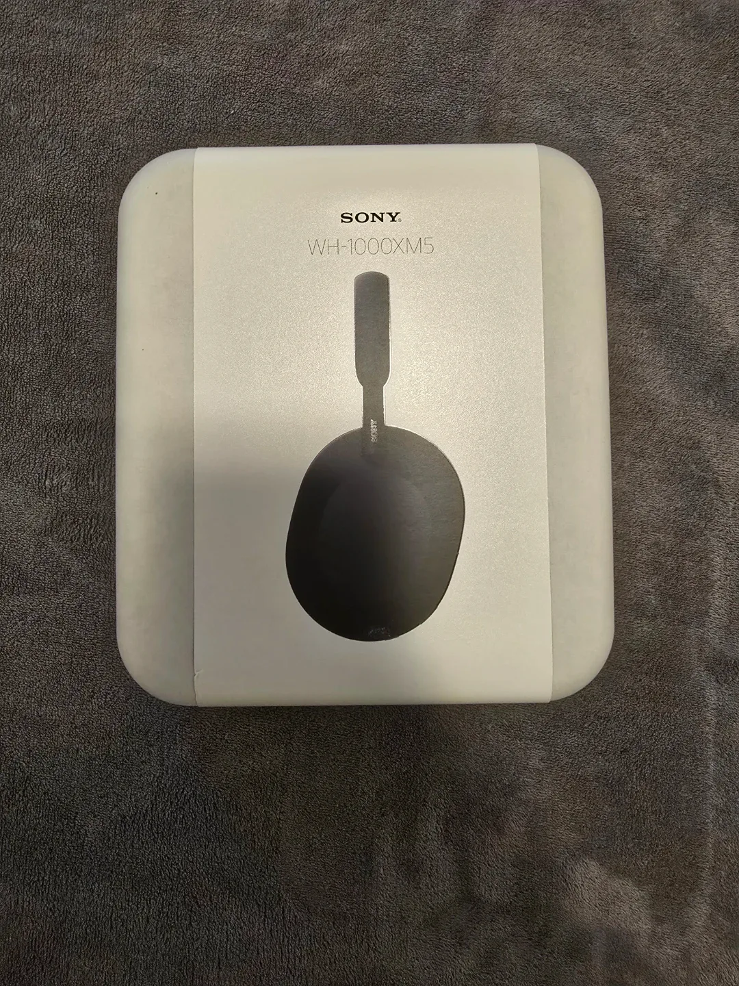 Sony WH-1000XM5 Headphones thumbnail