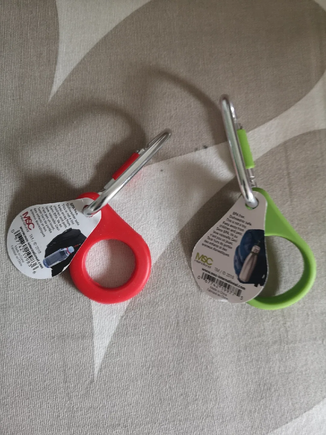 Joie Carabiner Clip for Water Bottles image indicator(4)