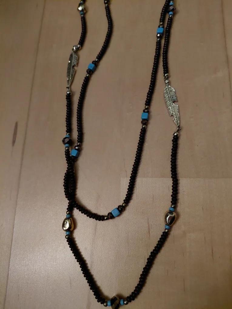 Birdie's Nest Beaded Necklace image indicator(2)