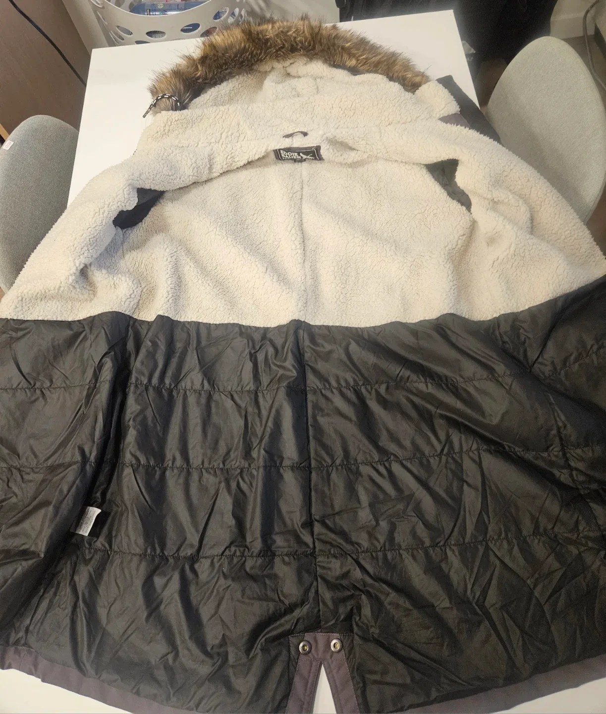 Eddie Bauer winter coat image indicator(2)