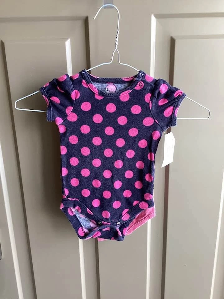 Girls sz 3-6 months onesie shirts, $2 each - photo 2