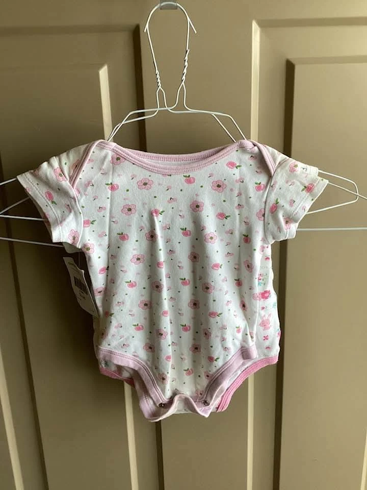 Girls sz 3-6 months onesie shirts, $2 each - photo 4