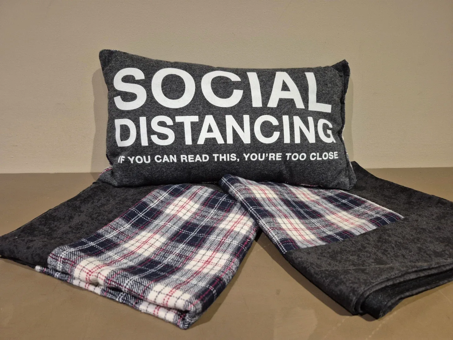 Mini Cushion plus full size cushion covers image indicator(2)