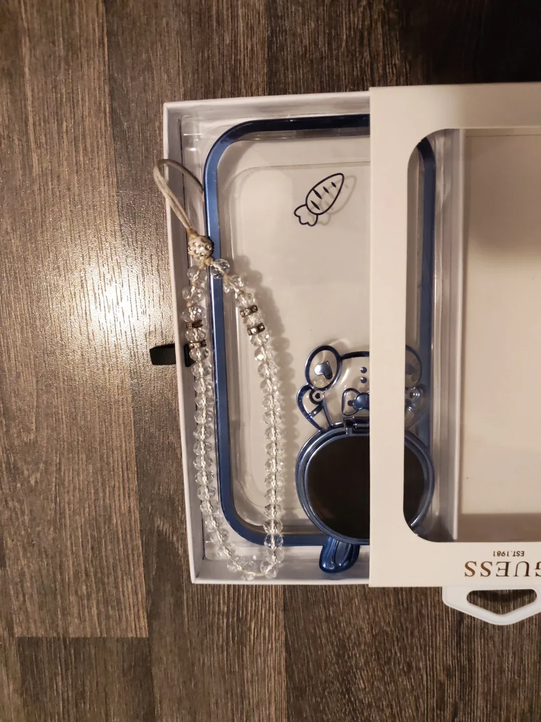 Guess IP 15 Pro Phone Case - New! image indicator(2)