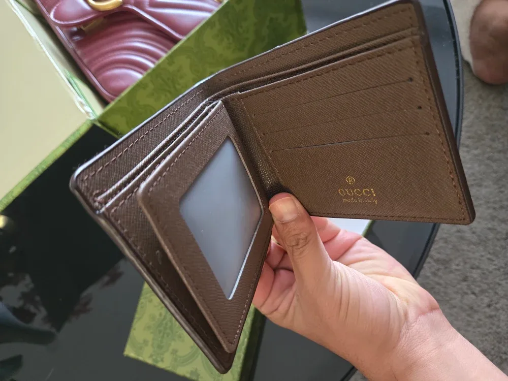 Gucci Marmont Mini Shoulder Bag & Wallet image indicator(5)